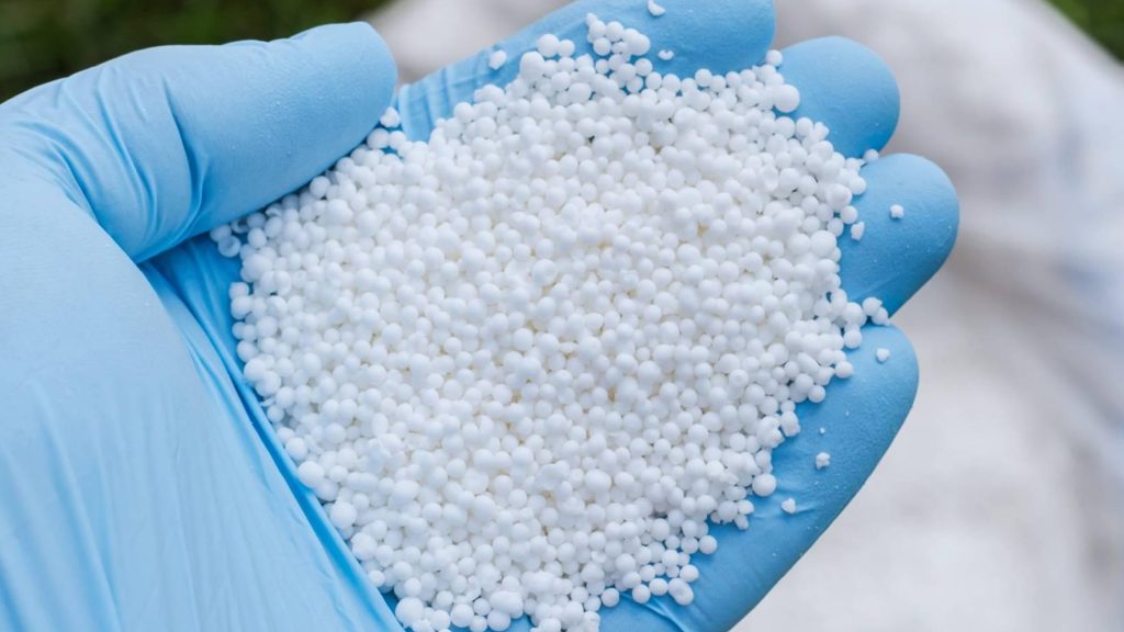 Iran urea shipments being loaded at southern ports for export to global markets