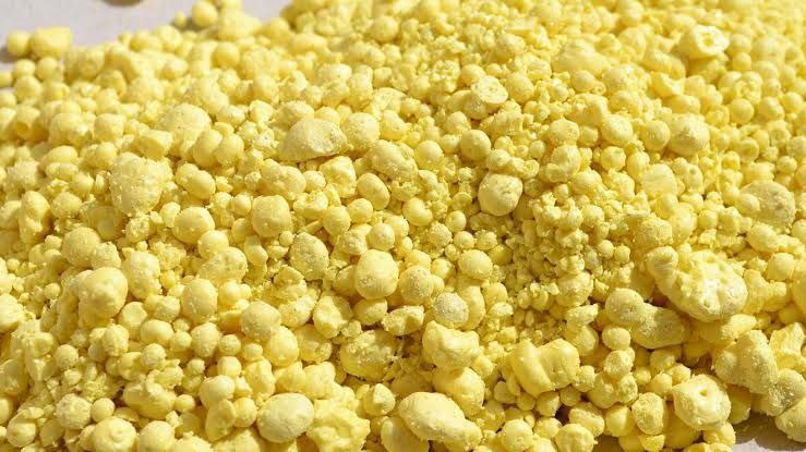 High-purity Iranian Granular Sulfur exported by Call2Supply – premium sulfur granules for fertilizer and industrial use.