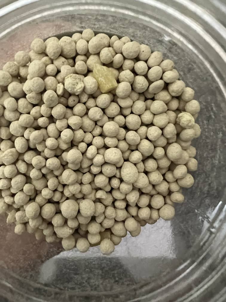 High-quality Bentonite Sulfur granules – yellow sulfur pellets blended with bentonite clay for agricultural use, supplied by Call2Supply